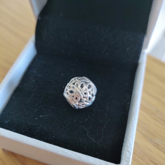 Pandora 925 ALE Openwork Butterfly Charm - Picture 3 of 4